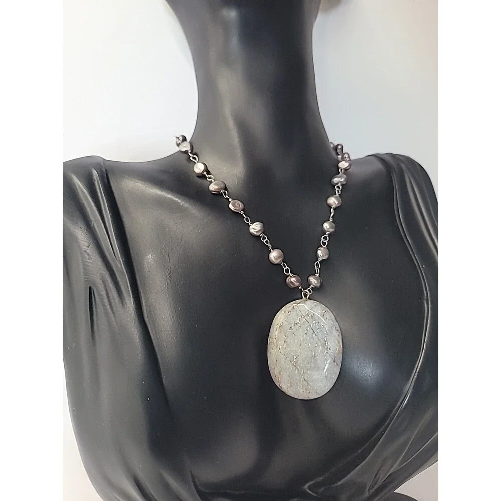 Vintage Silver Tone Beaded Necklace Gray Oval Natural Stone Pendant Boho Artisan - Picture 4 of 11